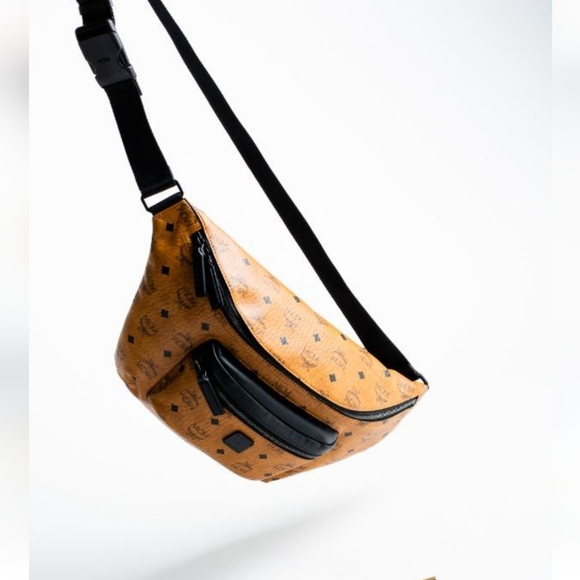 MCM Fursten Belt Bag in Visetos - Picture 13 of 13